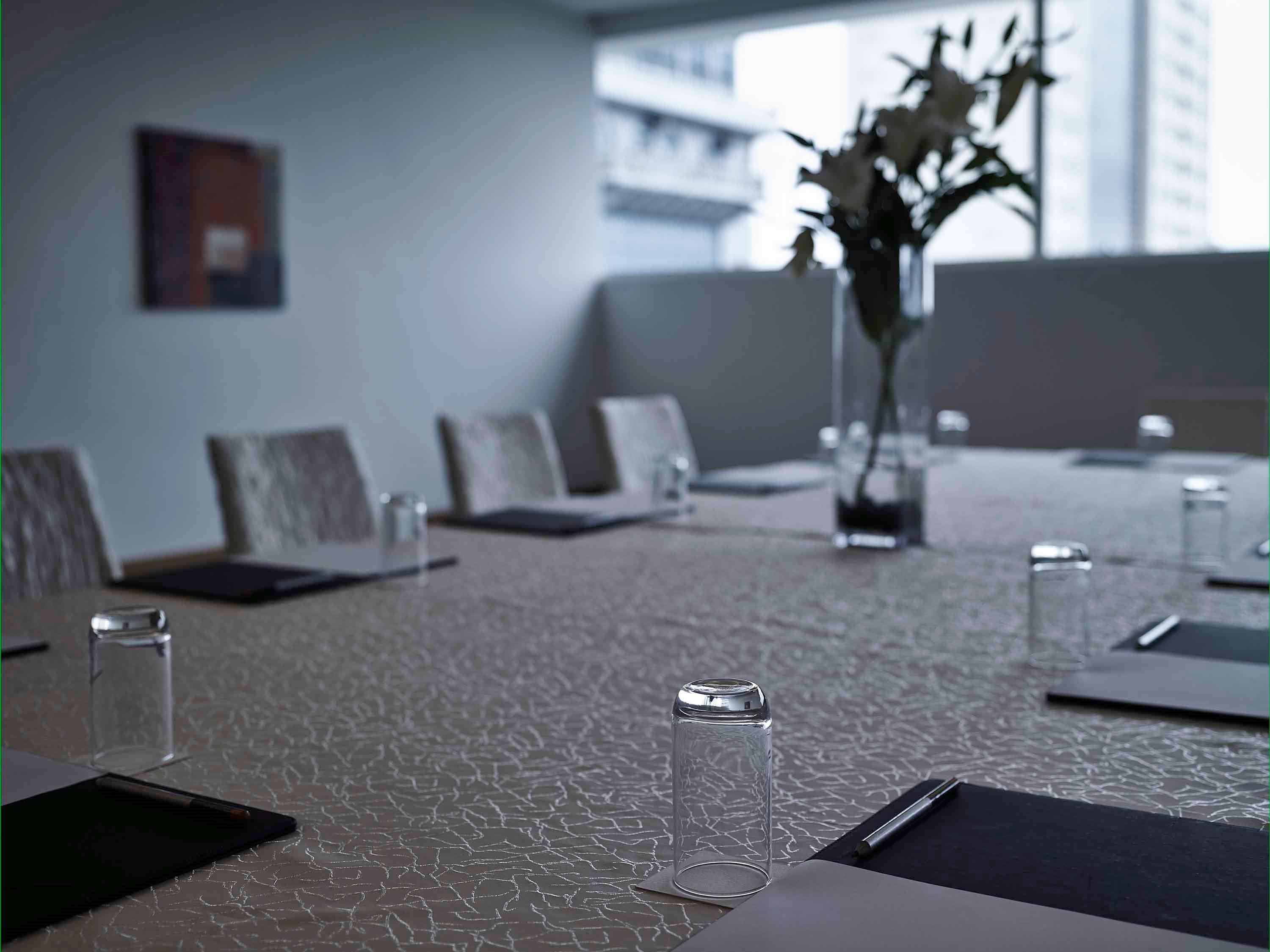 Pullman Kuching Hotel Kültér fotó A meeting room at the headquarters of the European Anti-fraud Bureau