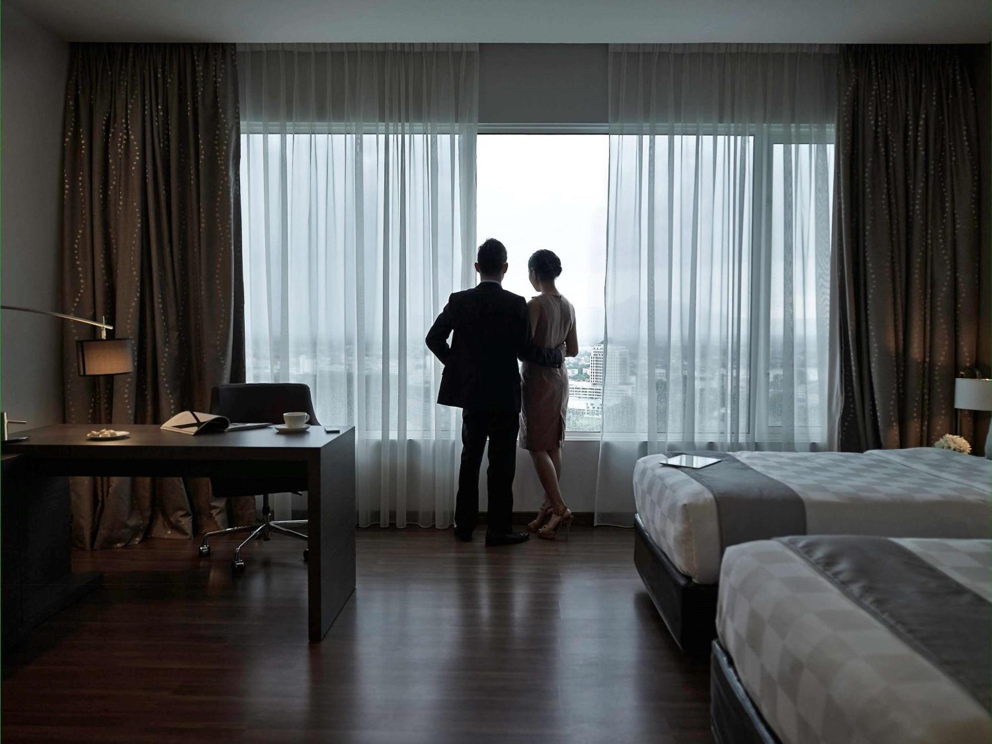 Pullman Kuching Hotel Kültér fotó